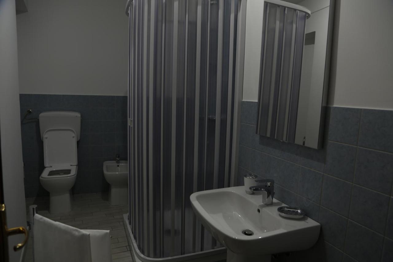 B&B Al Centro Nicosia Buitenkant foto