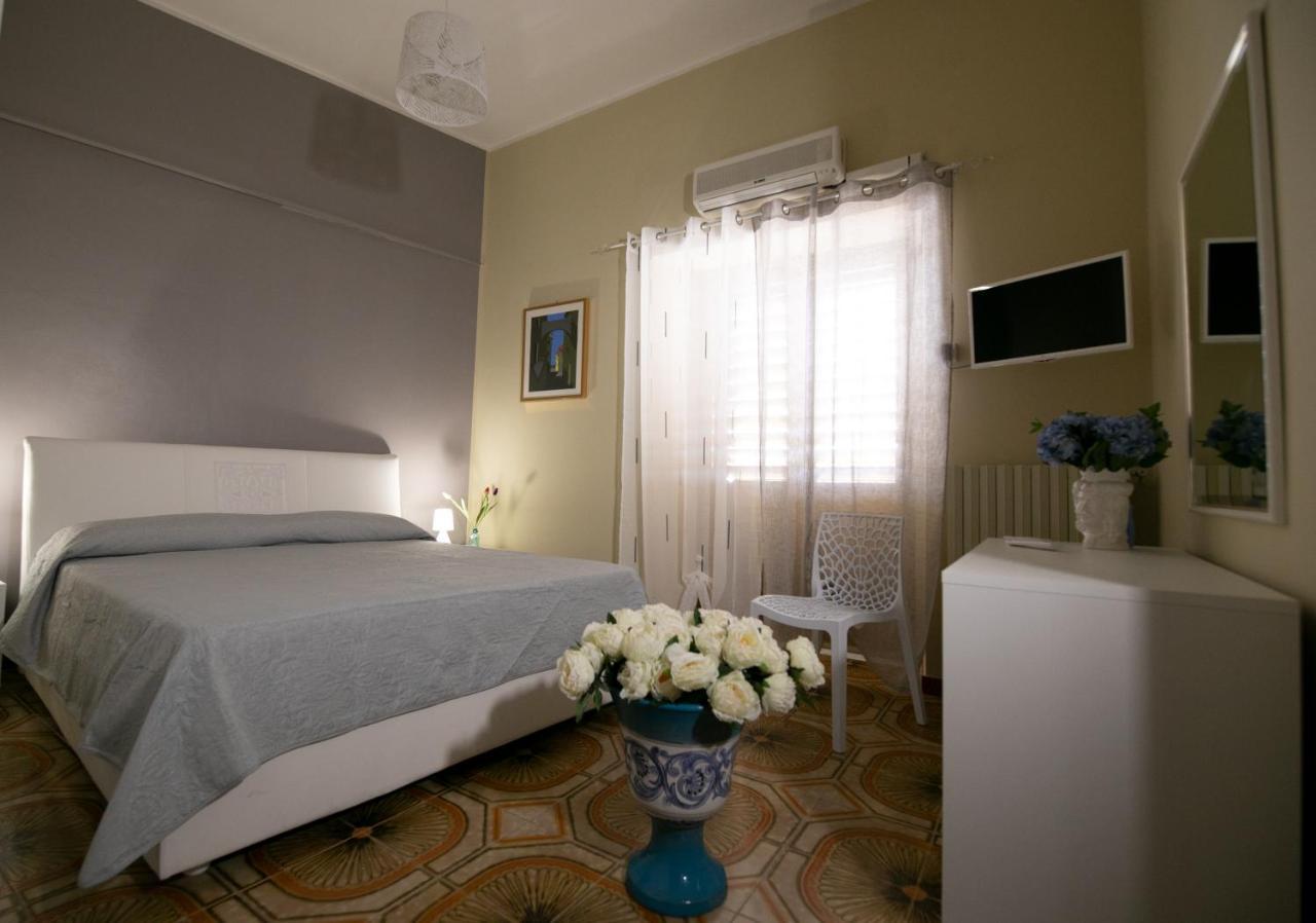 B&B Al Centro Nicosia Buitenkant foto