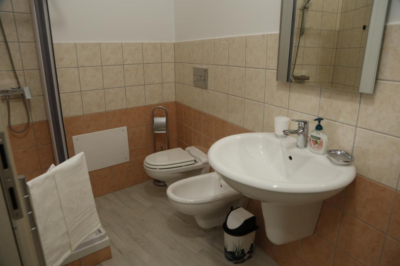 B&B Al Centro Nicosia Buitenkant foto